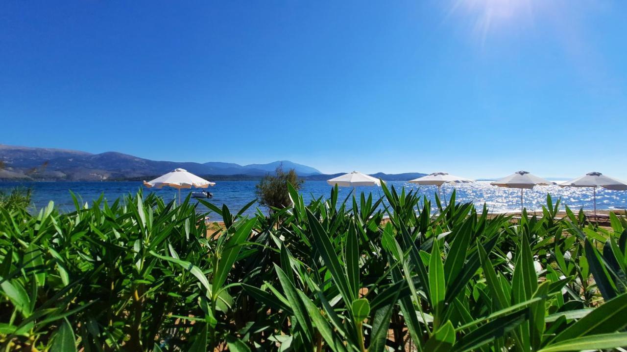 Alekos Beach Houses-Alekos Beach Complex Lixouri Bagian luar foto